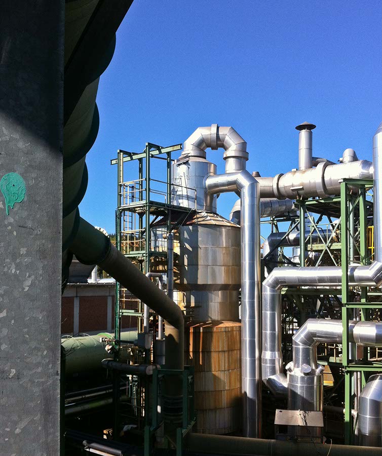 Industrie – Detail des Aurubis-Werkes