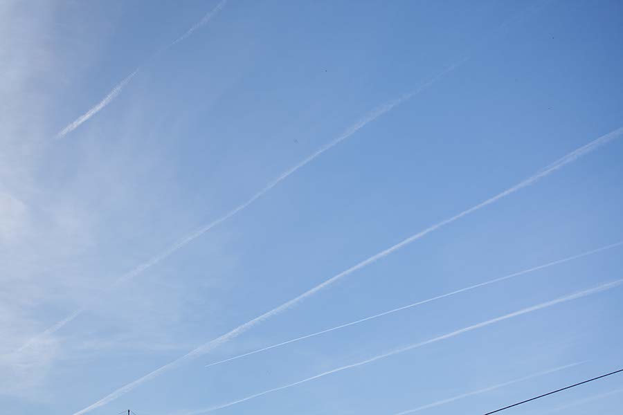 Kratzer am Himmel